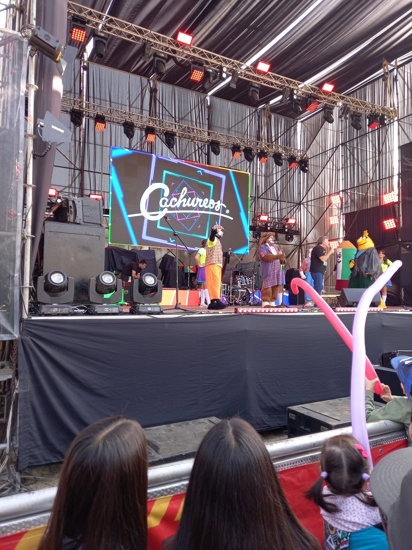 Show Cachureos